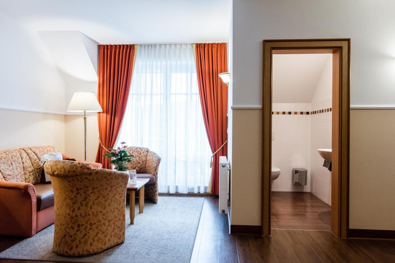 Akzent Hotel Bayerwald-Residenz Нойкирхен Экстерьер фото