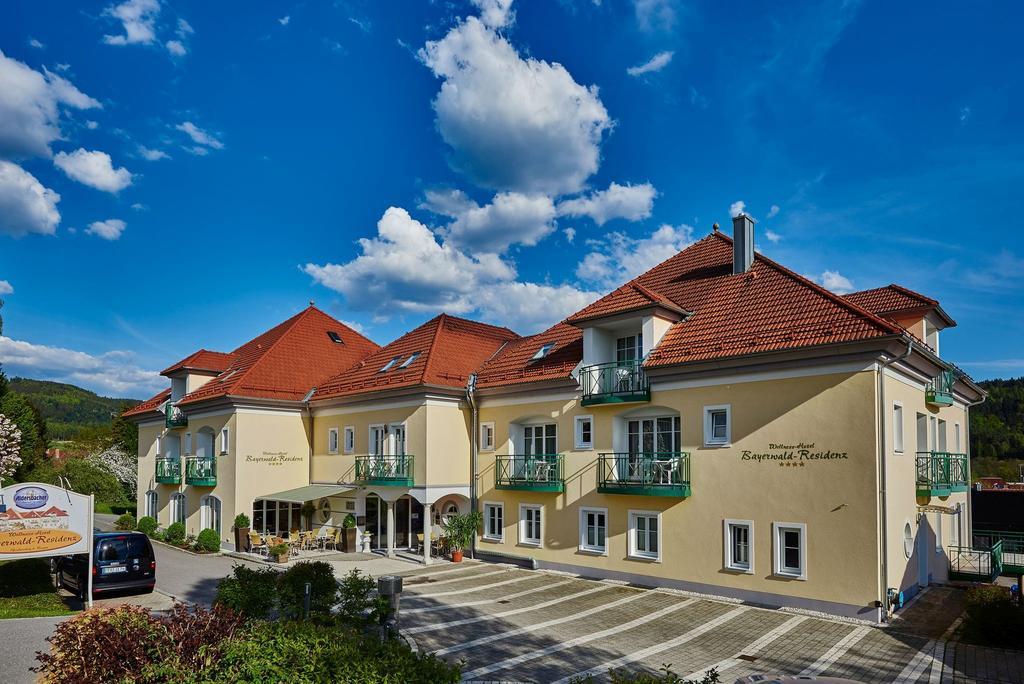 Akzent Hotel Bayerwald-Residenz Нойкирхен Экстерьер фото